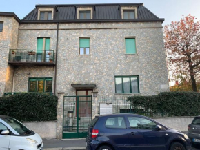 Sunny -Entire Apartment Milan Center- 24h check-in